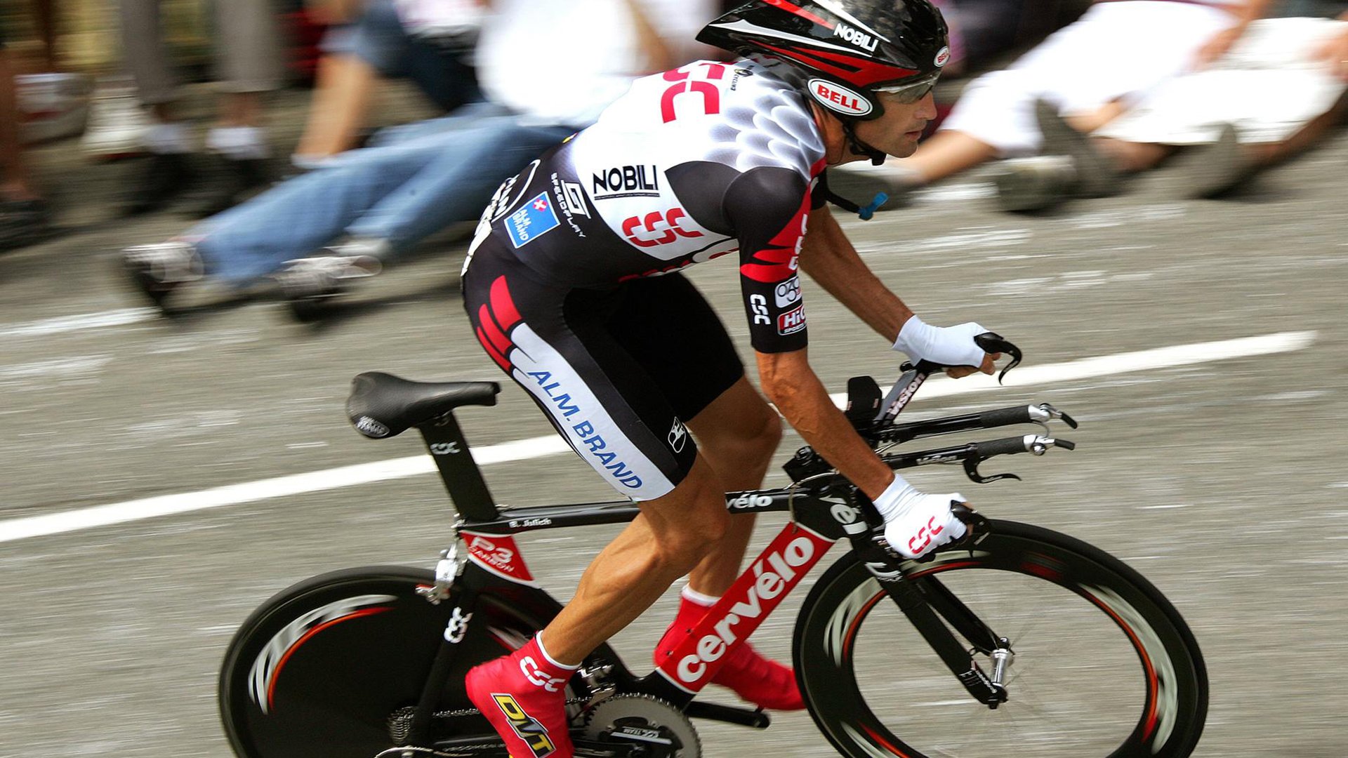 利物浦战平曼城，哈兰德和萨拉赫互飙进球，萨拉赫争议进球 利物浦2-1曼城 北京时间7月26