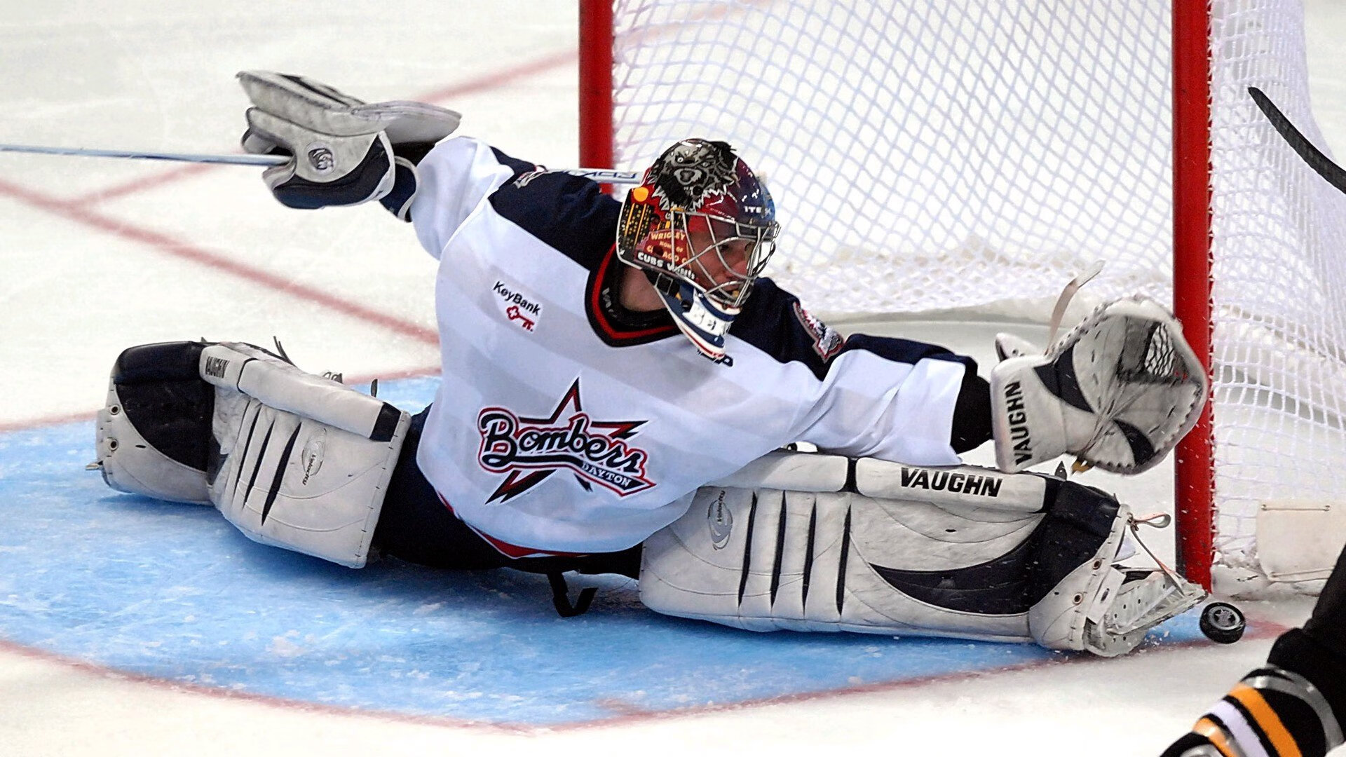 独行侠试点“球迷AI评球助手”，生成实时数据分析，独行侠队球员数据